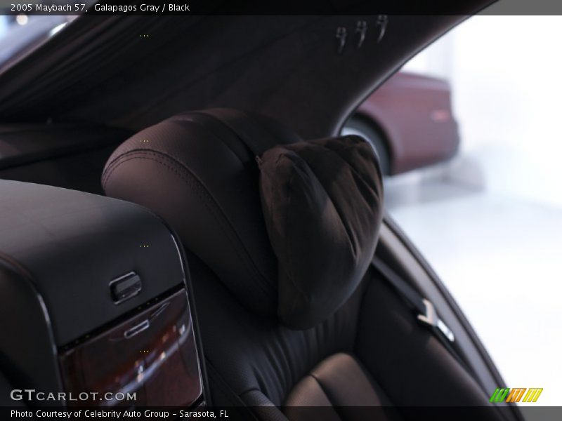 Galapagos Gray / Black 2005 Maybach 57