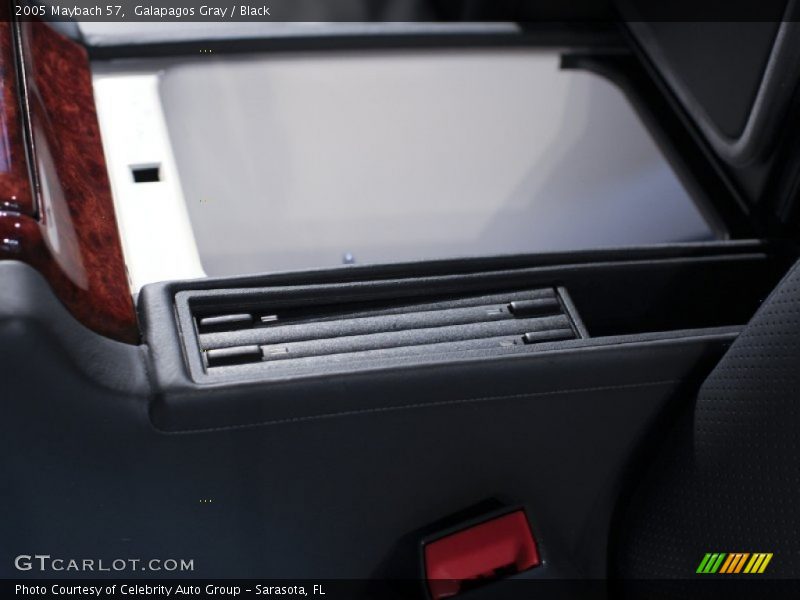 Galapagos Gray / Black 2005 Maybach 57