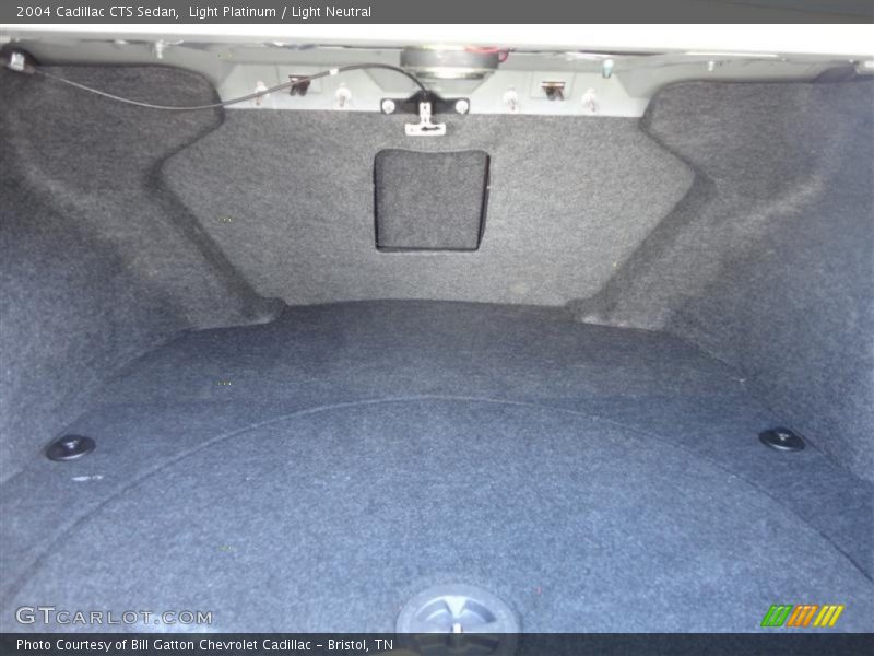 Light Platinum / Light Neutral 2004 Cadillac CTS Sedan