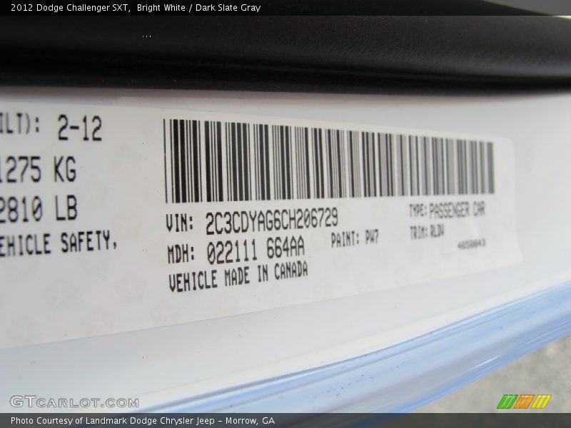 Bright White / Dark Slate Gray 2012 Dodge Challenger SXT