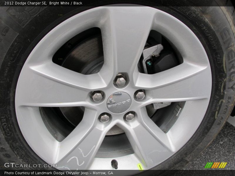 Bright White / Black 2012 Dodge Charger SE