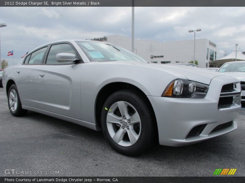 Bright Silver Metallic / Black 2012 Dodge Charger SE