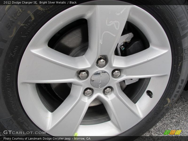 Bright Silver Metallic / Black 2012 Dodge Charger SE