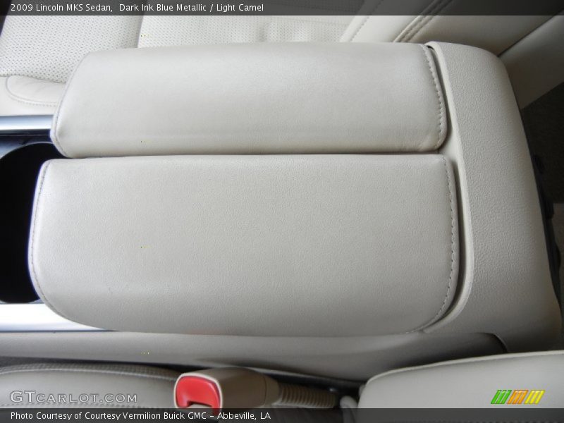 Dark Ink Blue Metallic / Light Camel 2009 Lincoln MKS Sedan