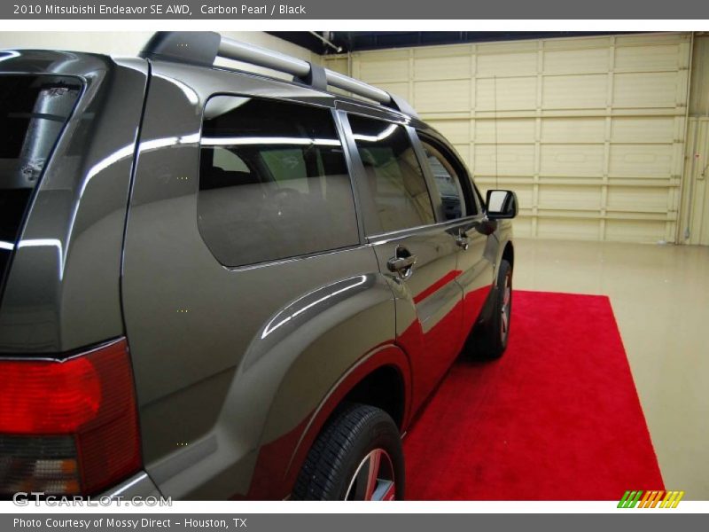 Carbon Pearl / Black 2010 Mitsubishi Endeavor SE AWD