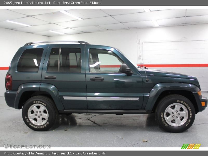 Deep Beryl Green Pearl / Khaki 2005 Jeep Liberty Limited 4x4