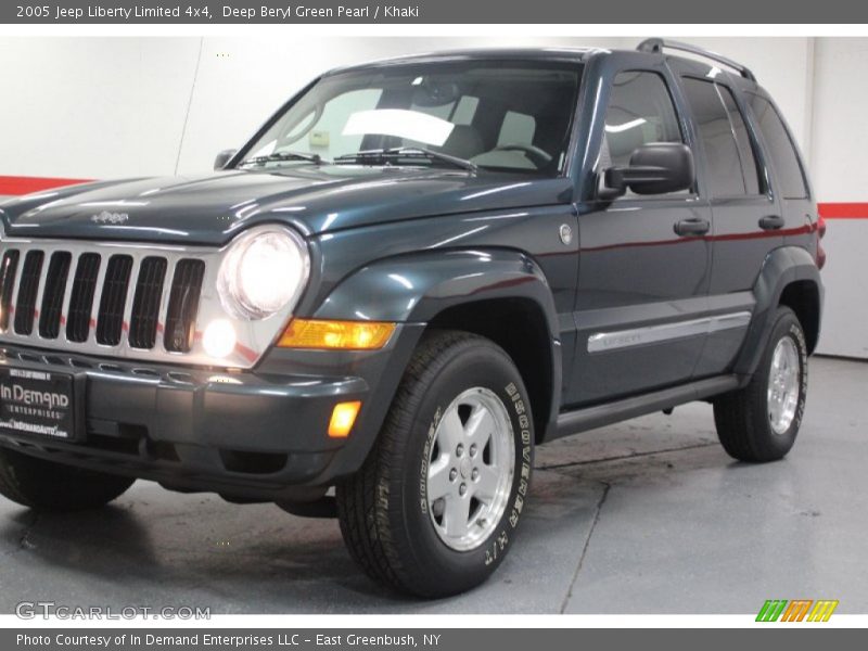Deep Beryl Green Pearl / Khaki 2005 Jeep Liberty Limited 4x4