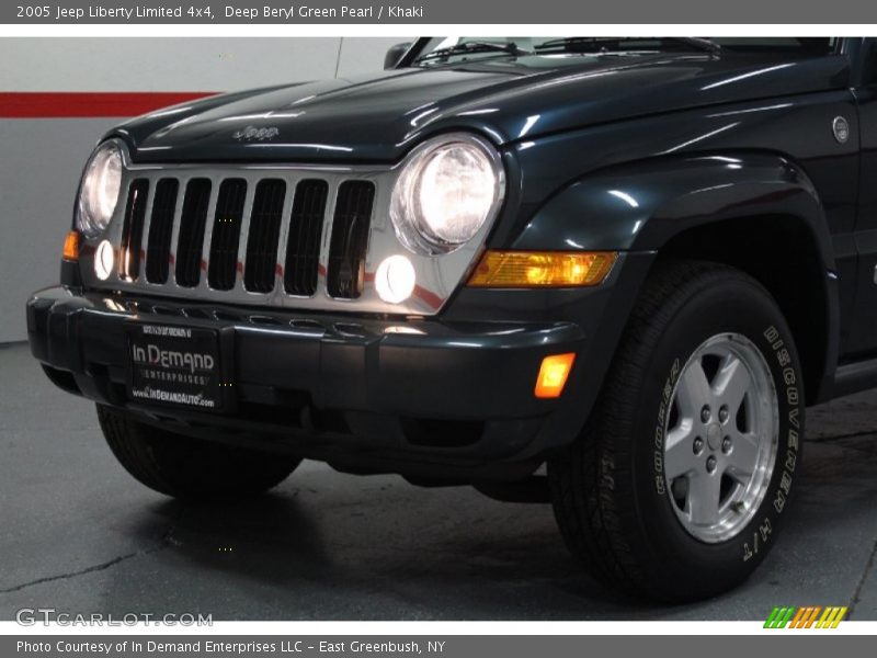 Deep Beryl Green Pearl / Khaki 2005 Jeep Liberty Limited 4x4