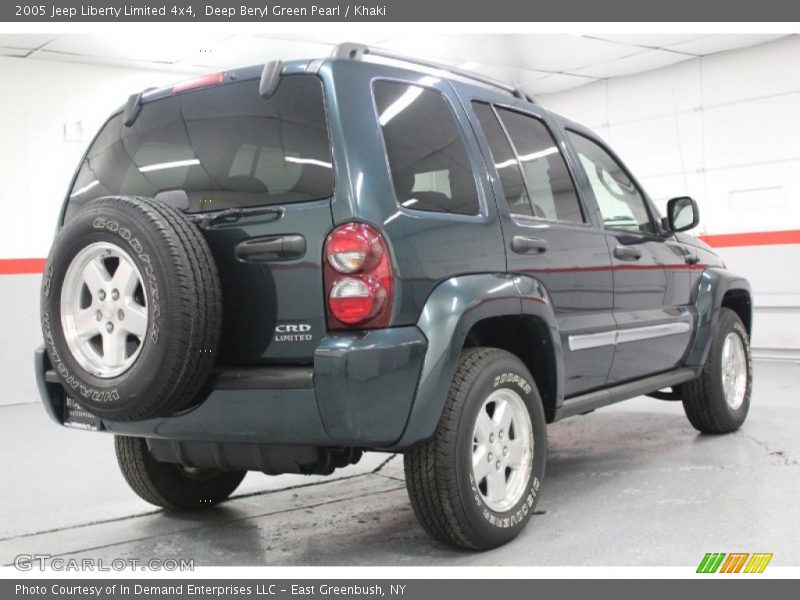 Deep Beryl Green Pearl / Khaki 2005 Jeep Liberty Limited 4x4