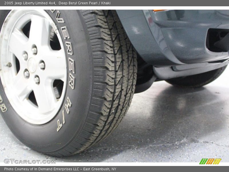 Deep Beryl Green Pearl / Khaki 2005 Jeep Liberty Limited 4x4