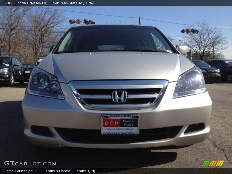 Silver Pearl Metallic / Gray 2006 Honda Odyssey EX
