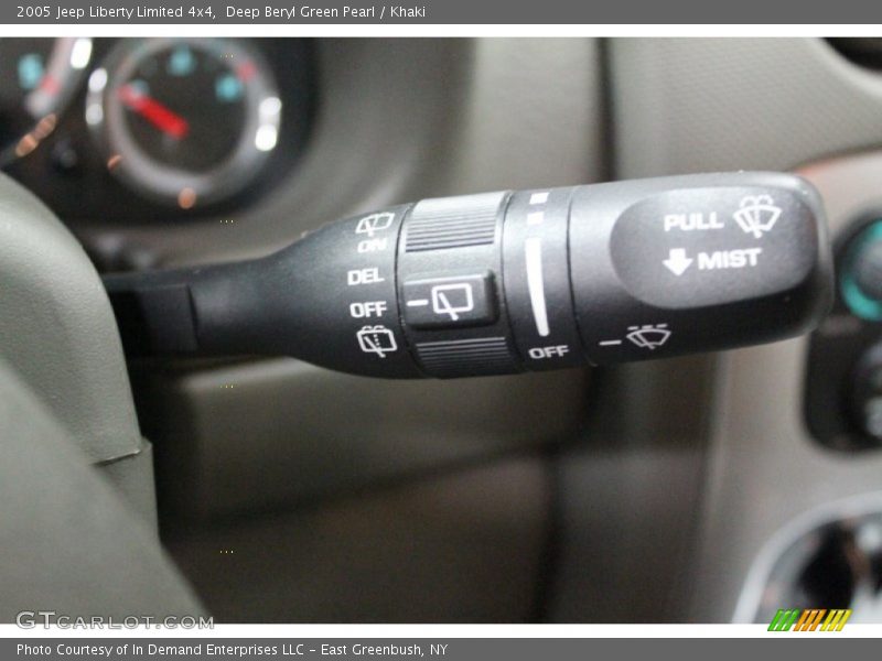 Deep Beryl Green Pearl / Khaki 2005 Jeep Liberty Limited 4x4