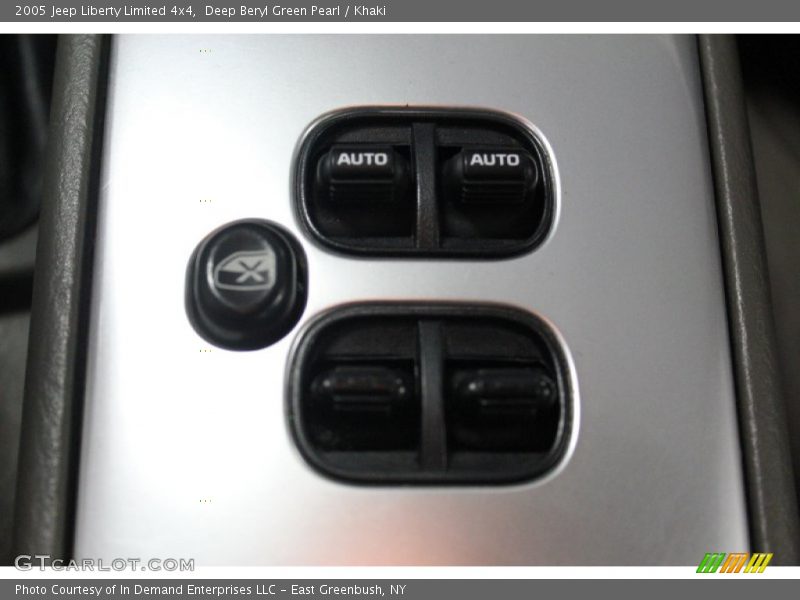Deep Beryl Green Pearl / Khaki 2005 Jeep Liberty Limited 4x4