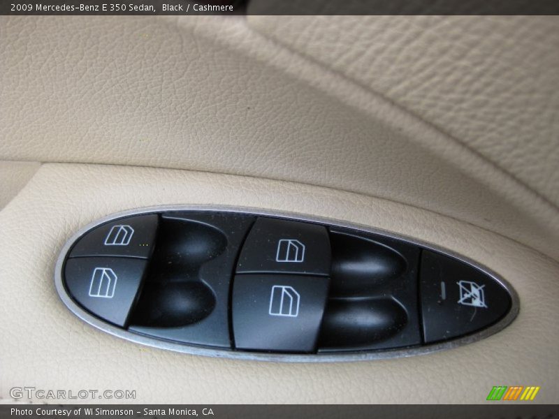 Controls of 2009 E 350 Sedan