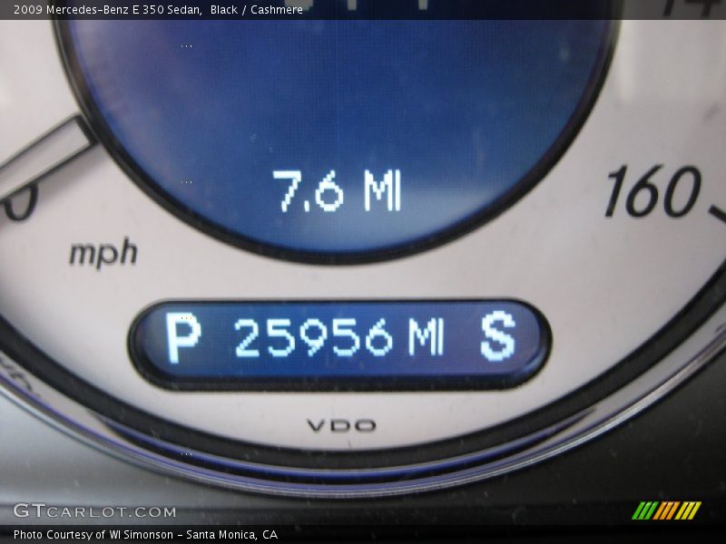 Black / Cashmere 2009 Mercedes-Benz E 350 Sedan
