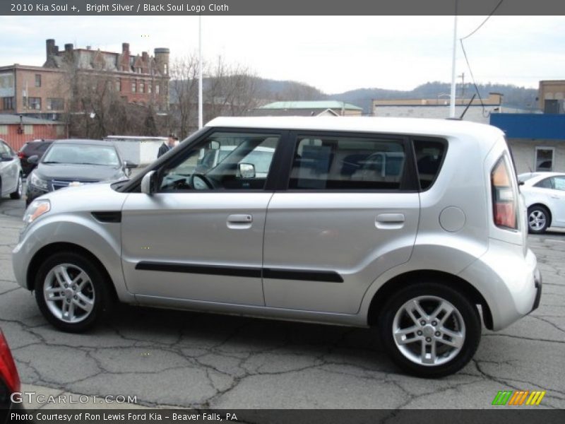 Bright Silver / Black Soul Logo Cloth 2010 Kia Soul +