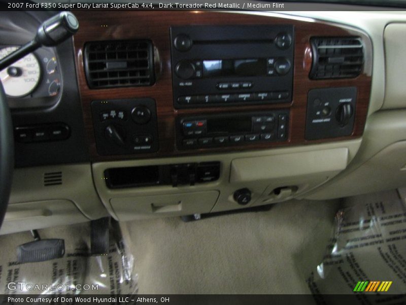 Dark Toreador Red Metallic / Medium Flint 2007 Ford F350 Super Duty Lariat SuperCab 4x4