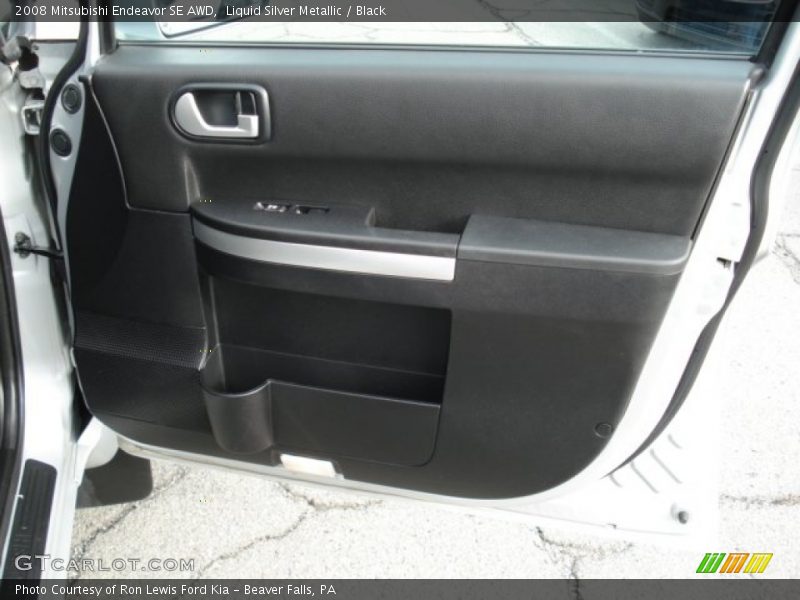 Liquid Silver Metallic / Black 2008 Mitsubishi Endeavor SE AWD
