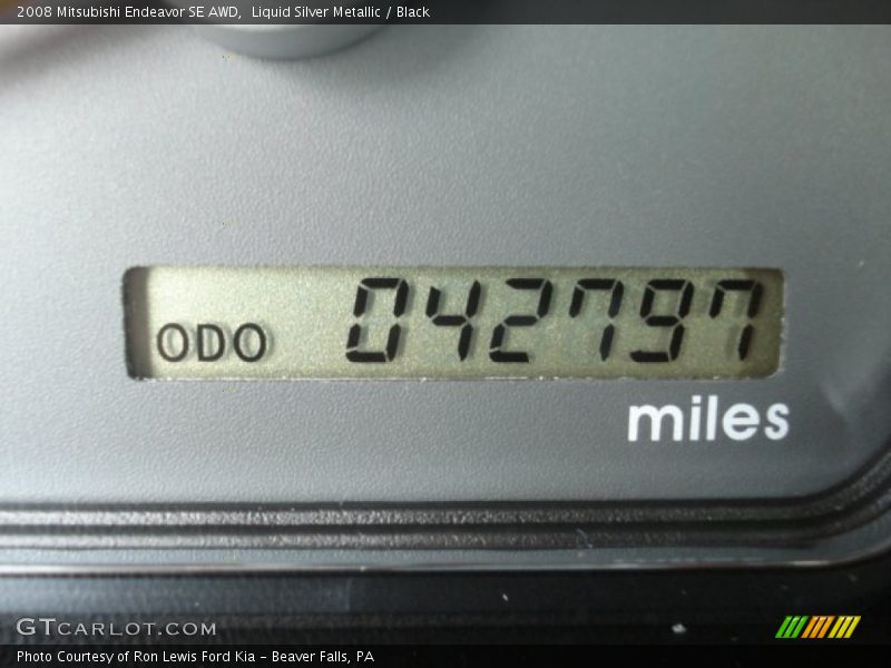 Liquid Silver Metallic / Black 2008 Mitsubishi Endeavor SE AWD