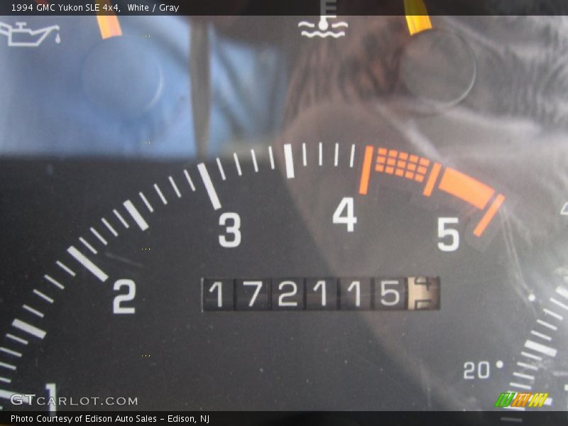 White / Gray 1994 GMC Yukon SLE 4x4