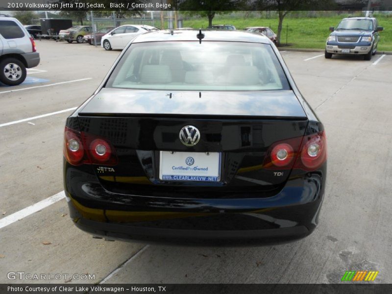 Black / Cornsilk Beige 2010 Volkswagen Jetta TDI Sedan