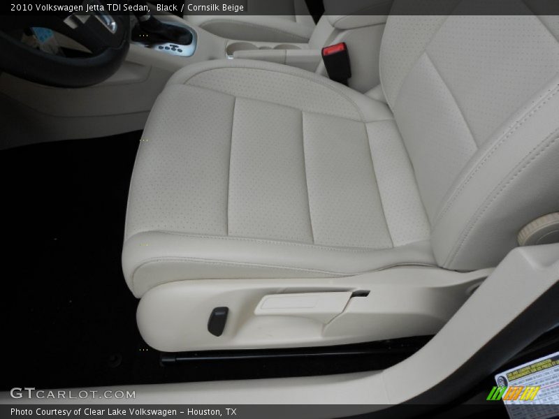 Black / Cornsilk Beige 2010 Volkswagen Jetta TDI Sedan