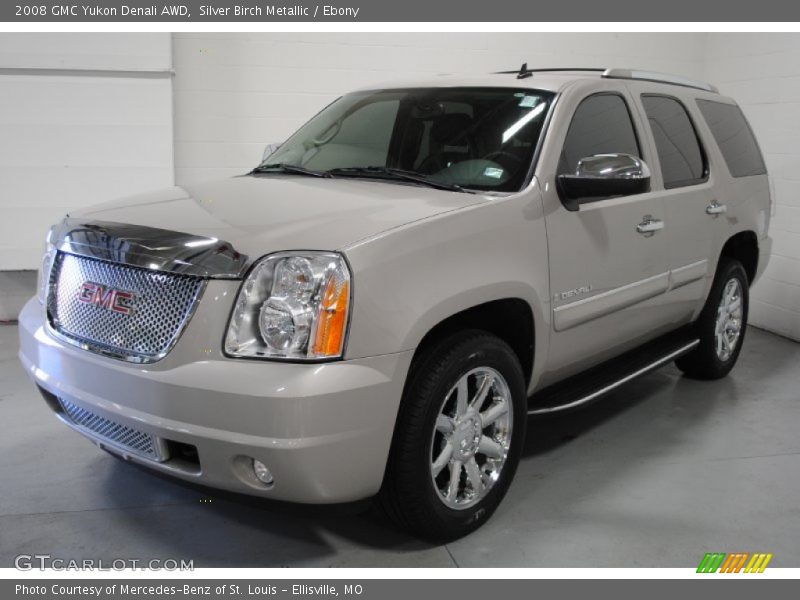 Silver Birch Metallic / Ebony 2008 GMC Yukon Denali AWD