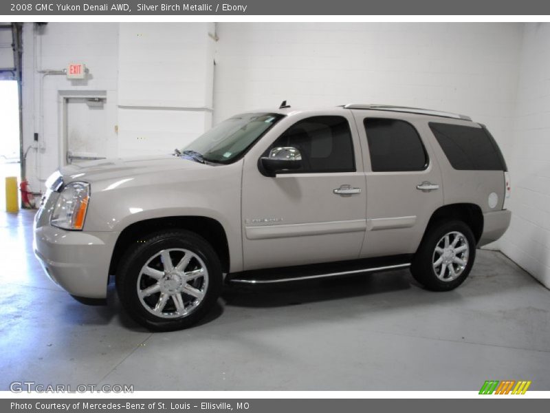 Silver Birch Metallic / Ebony 2008 GMC Yukon Denali AWD