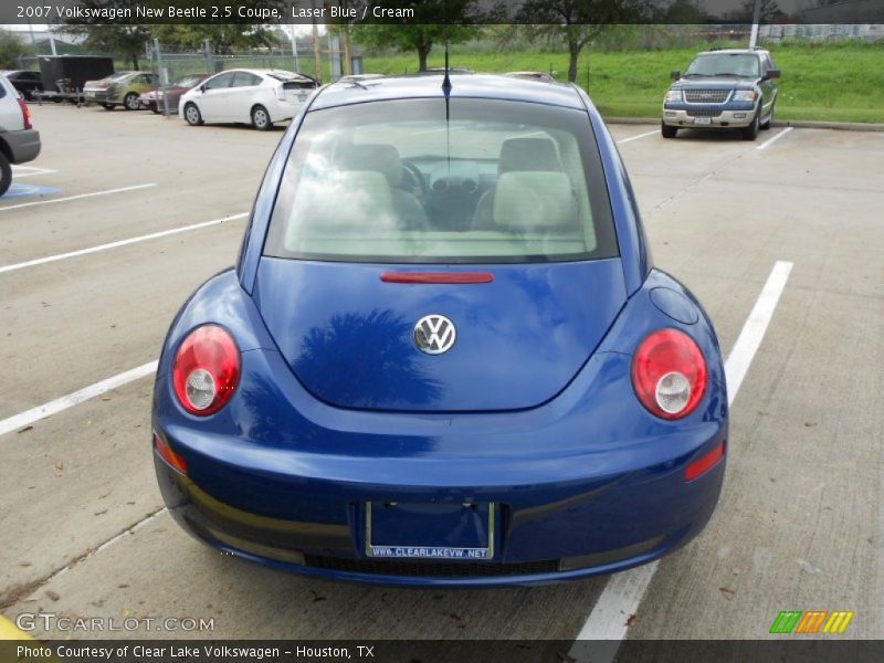 Laser Blue / Cream 2007 Volkswagen New Beetle 2.5 Coupe