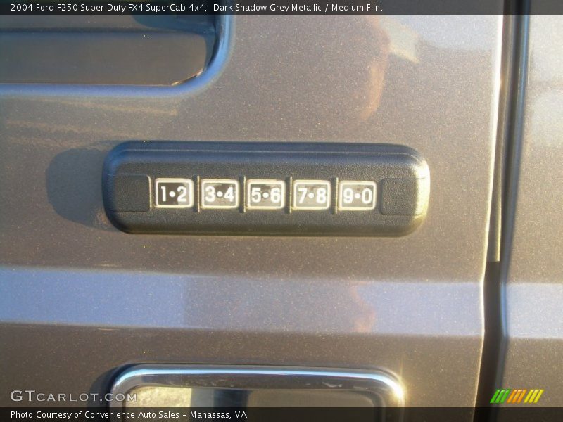 Dark Shadow Grey Metallic / Medium Flint 2004 Ford F250 Super Duty FX4 SuperCab 4x4