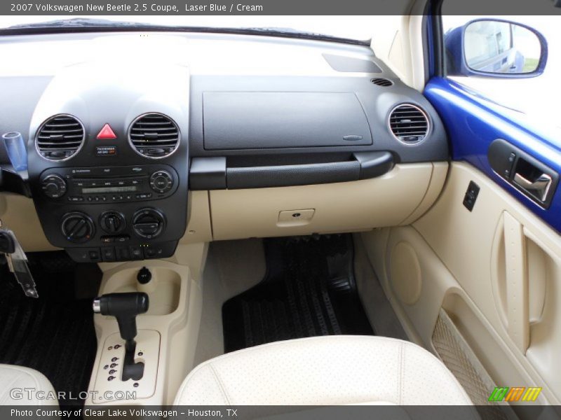 Laser Blue / Cream 2007 Volkswagen New Beetle 2.5 Coupe