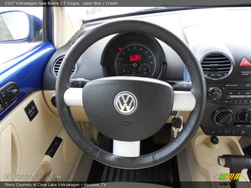 Laser Blue / Cream 2007 Volkswagen New Beetle 2.5 Coupe