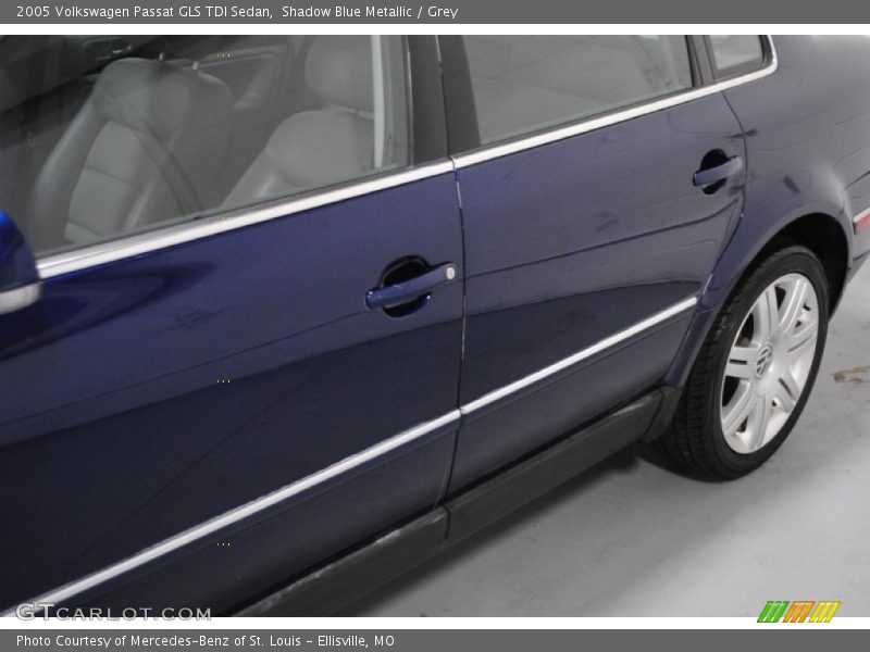 Shadow Blue Metallic / Grey 2005 Volkswagen Passat GLS TDI Sedan