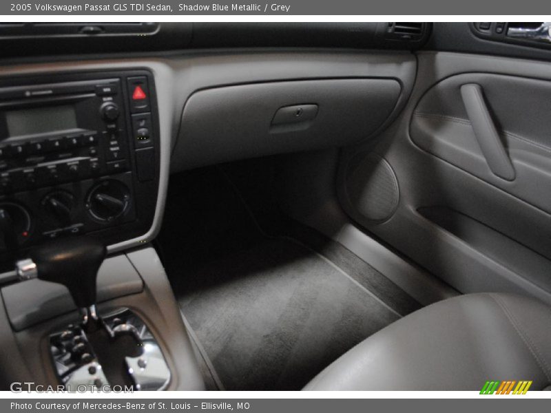 Shadow Blue Metallic / Grey 2005 Volkswagen Passat GLS TDI Sedan