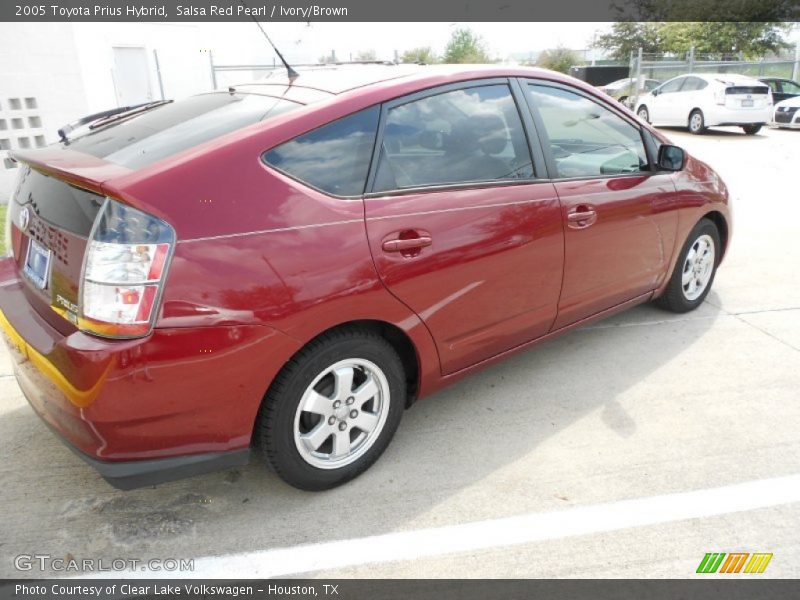 Salsa Red Pearl / Ivory/Brown 2005 Toyota Prius Hybrid