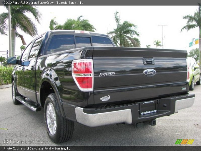 Tuxedo Black / Tan 2010 Ford F150 Lariat SuperCrew