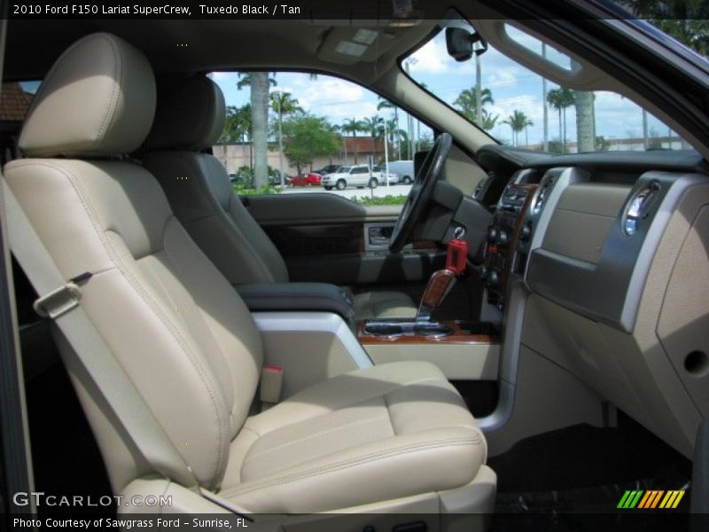 Tuxedo Black / Tan 2010 Ford F150 Lariat SuperCrew
