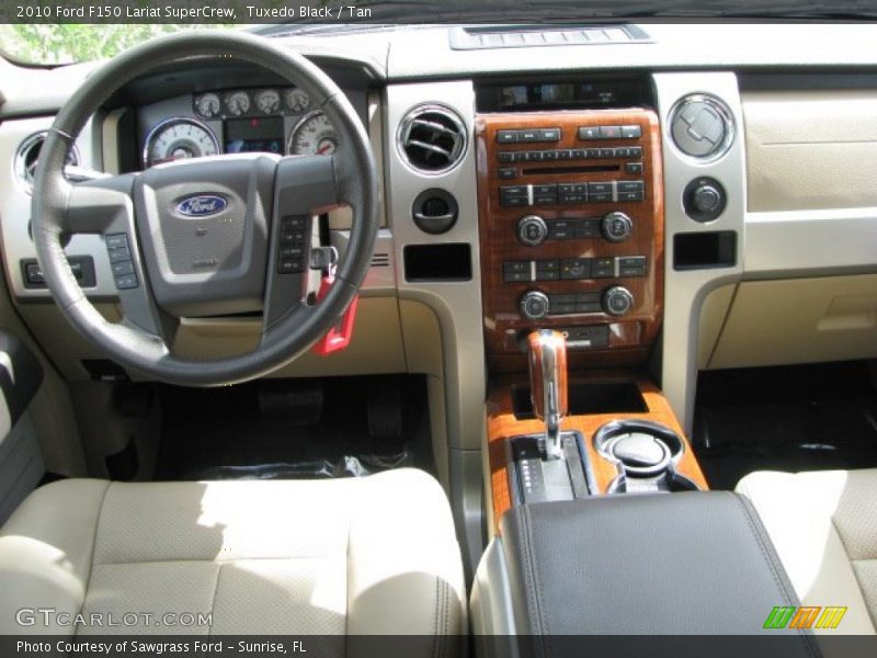 Tuxedo Black / Tan 2010 Ford F150 Lariat SuperCrew