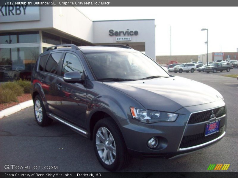 Graphite Gray Metallic / Black 2012 Mitsubishi Outlander SE