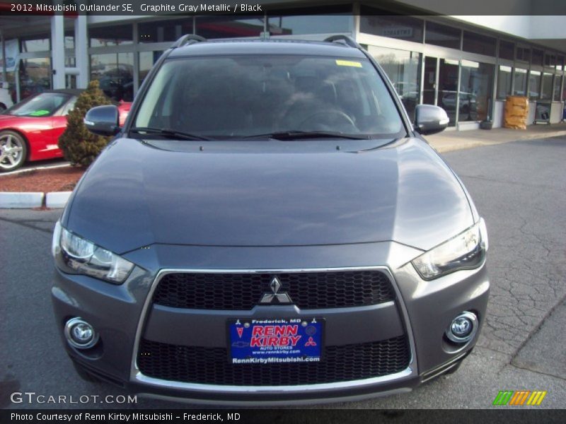 Graphite Gray Metallic / Black 2012 Mitsubishi Outlander SE