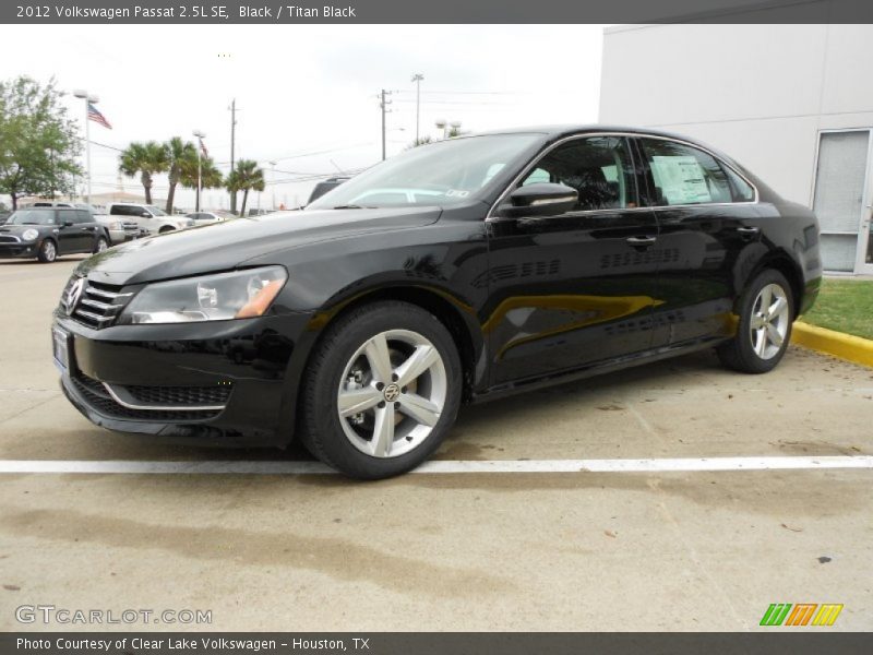 Black / Titan Black 2012 Volkswagen Passat 2.5L SE