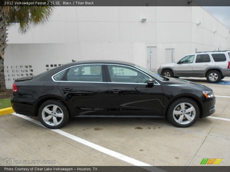 Black / Titan Black 2012 Volkswagen Passat 2.5L SE