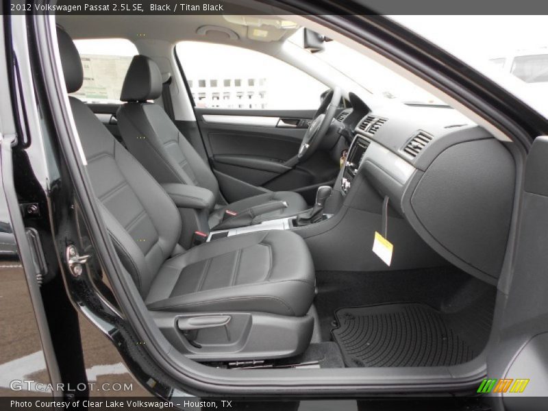 Black / Titan Black 2012 Volkswagen Passat 2.5L SE