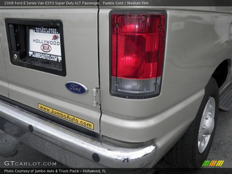 Pueblo Gold / Medium Flint 2008 Ford E Series Van E350 Super Duty XLT Passenger