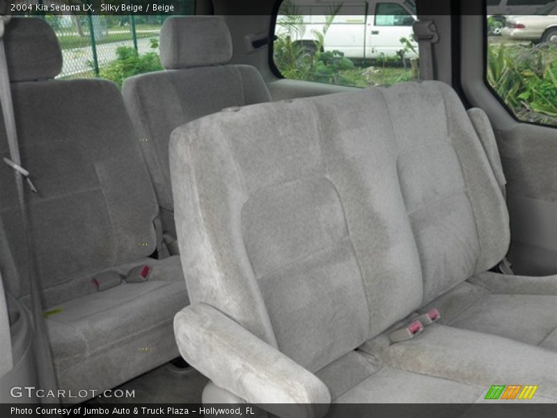 Silky Beige / Beige 2004 Kia Sedona LX