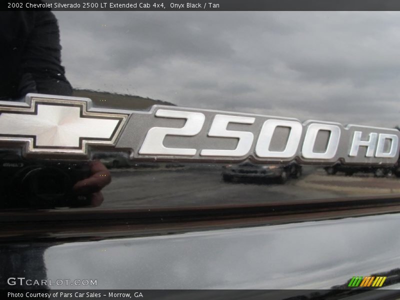 Onyx Black / Tan 2002 Chevrolet Silverado 2500 LT Extended Cab 4x4