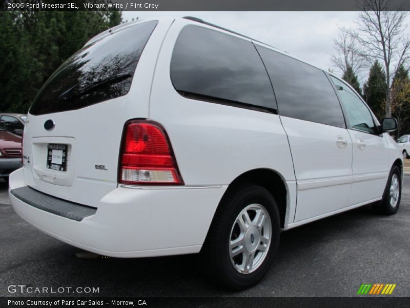 Vibrant White / Flint Grey 2006 Ford Freestar SEL