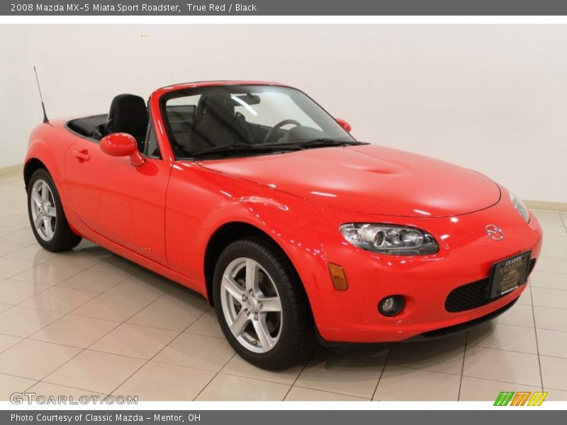 Front 3/4 View of 2008 MX-5 Miata Sport Roadster