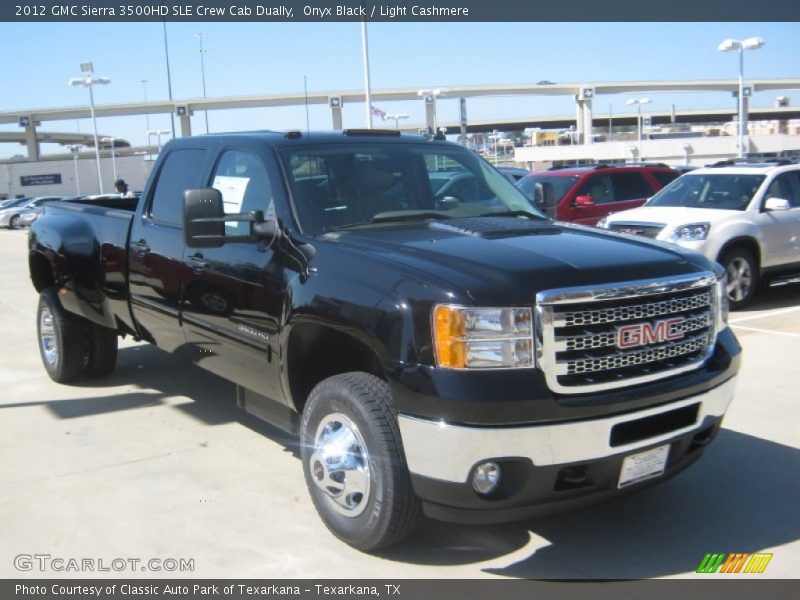 Front 3/4 View of 2012 Sierra 3500HD SLE Crew Cab Dually