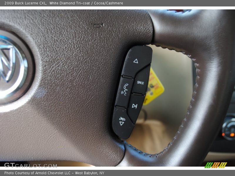 White Diamond Tri-coat / Cocoa/Cashmere 2009 Buick Lucerne CXL